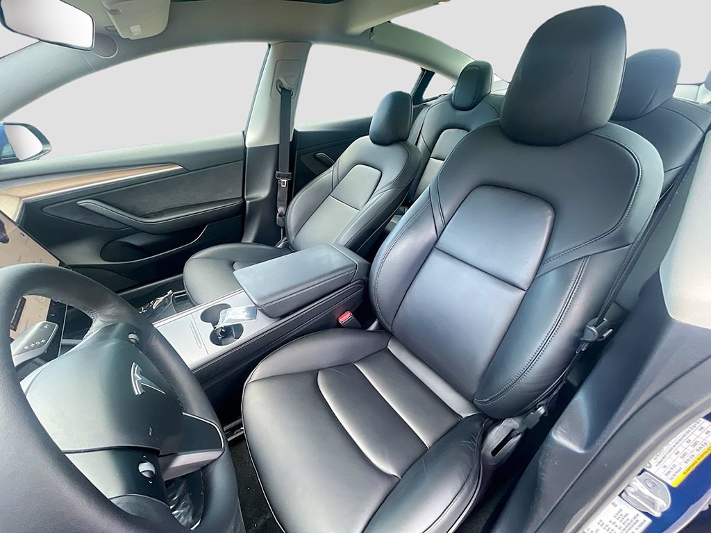 Used 2022 Tesla Model 3 Standard Range RWD image 21