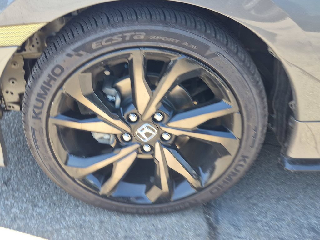 Used 2019 Honda Civic Sport Touring image 15
