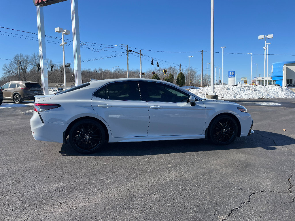 Used 2024 Toyota Camry XSE w/ Cold Weather Package image 8