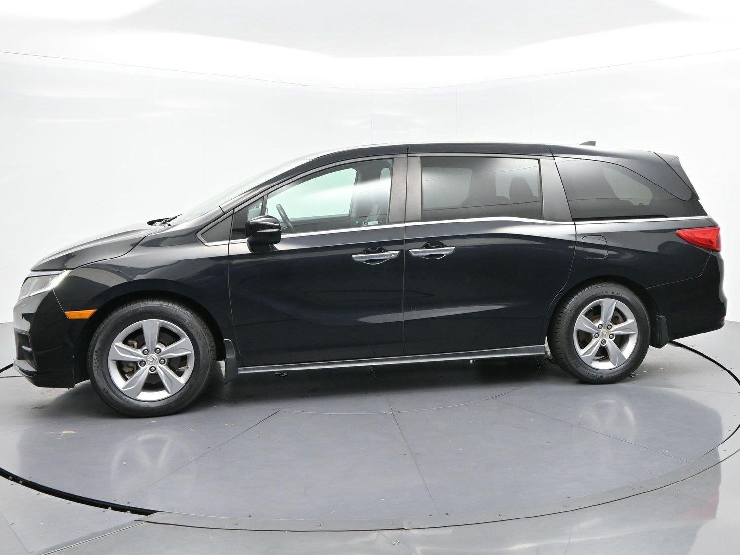 Used 2018 Honda Odyssey EX-L image 4