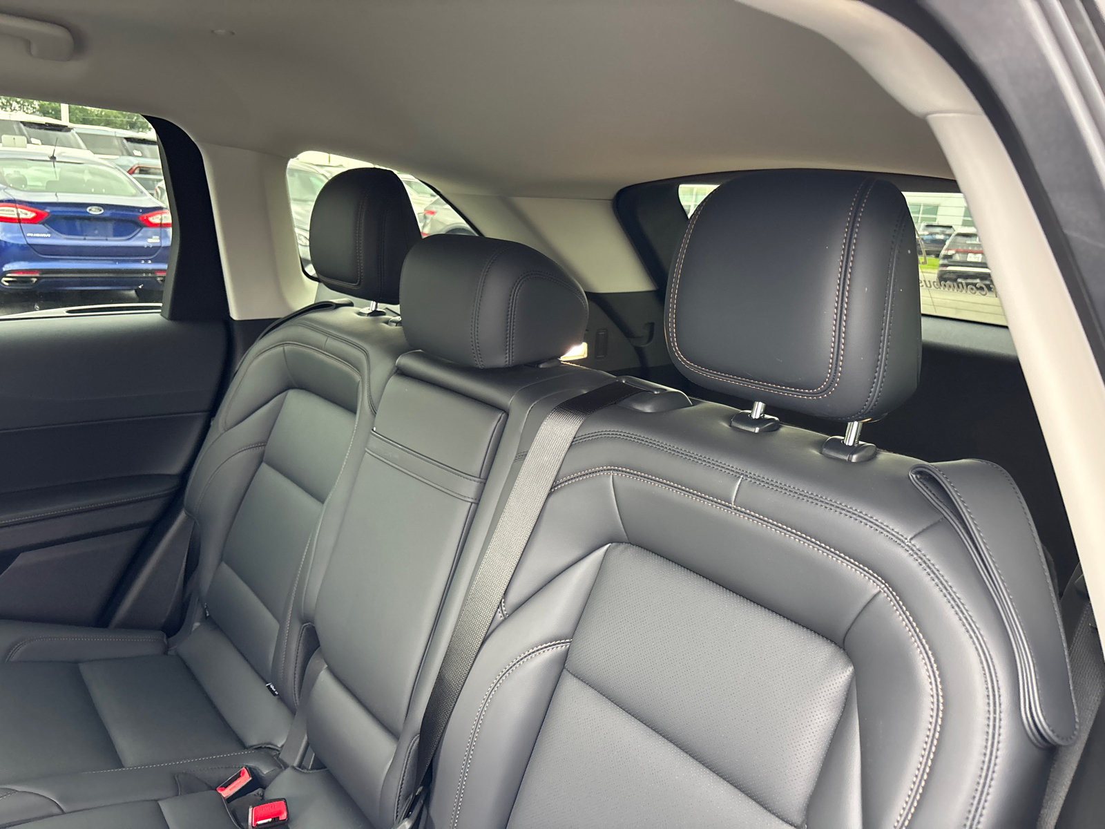 New 2026 Lincoln Nautilus Premier AWD/4WD image 25