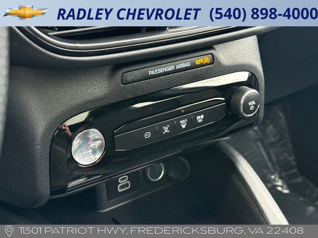 Used 2025 Ford Escape ST-Line w/ Equipment Group 301A image 10