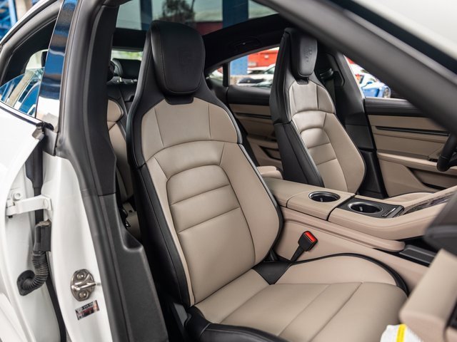 New 2025 Porsche Taycan image 52