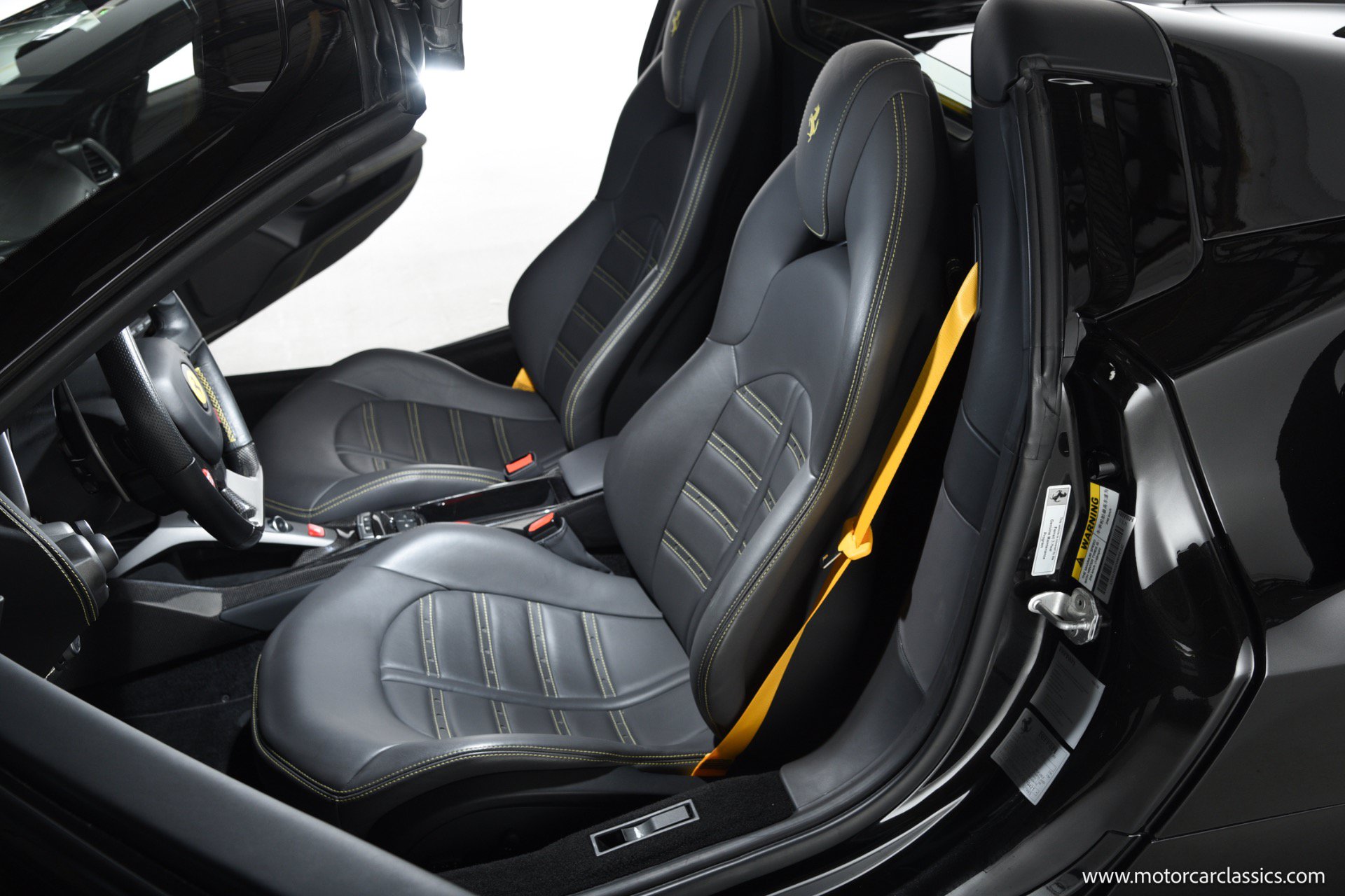 Used 2016 Ferrari 488 Spider RWD image 28