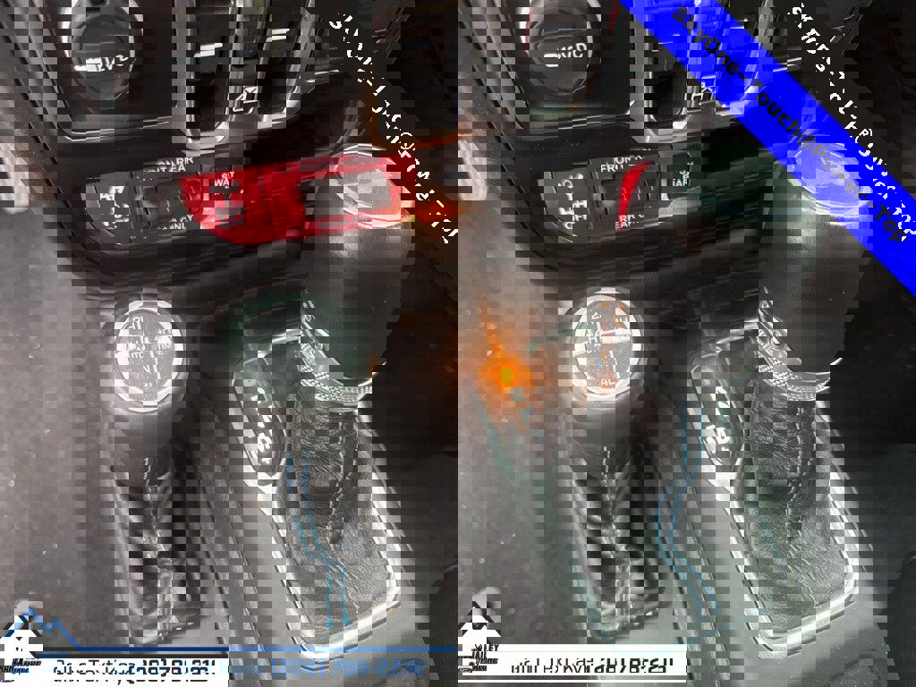 Used 2023 Jeep Wrangler Unlimited Rubicon 4xe w/ Safety Group image 23