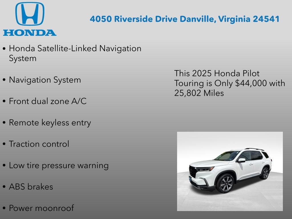 Used 2025 Honda Pilot Touring image 7