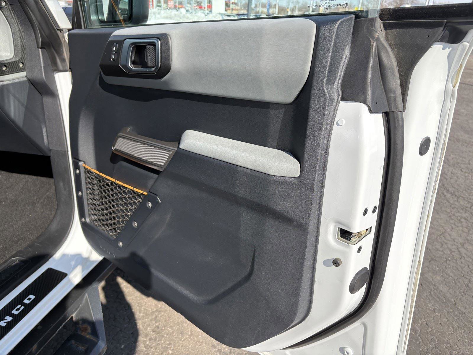 Used 2021 Ford Bronco Badlands w/ Sasquatch Package image 11