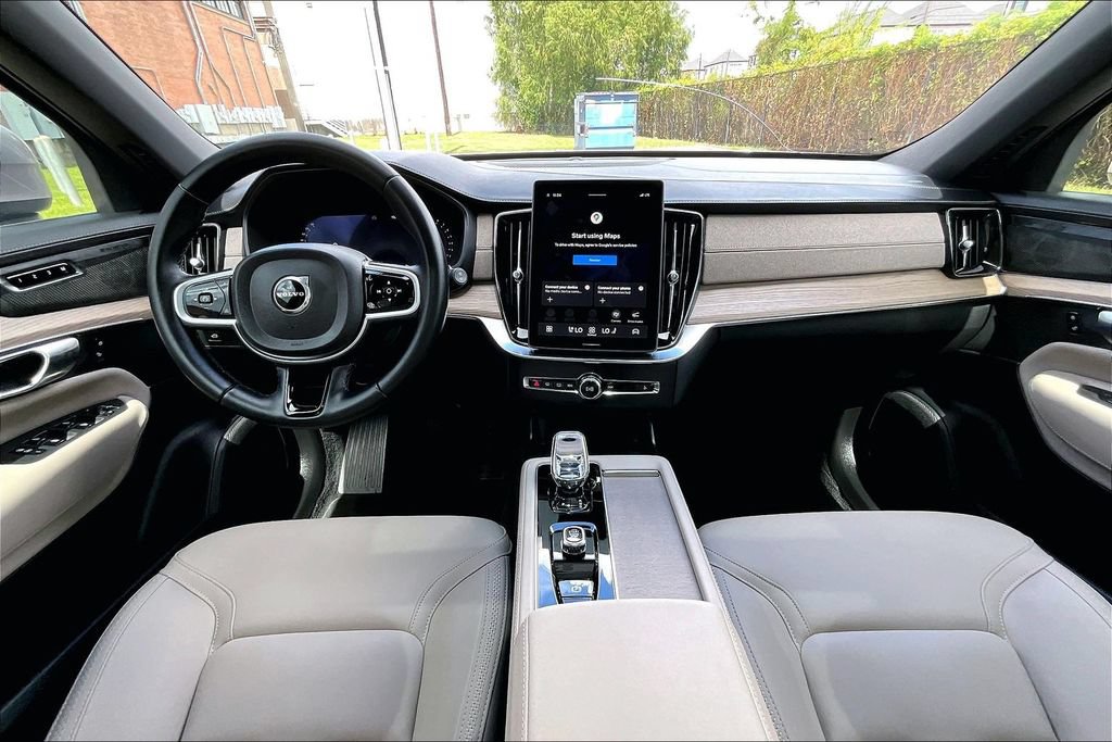 Certified 2026 Volvo XC90 B6 Plus AWD/4WD image 19
