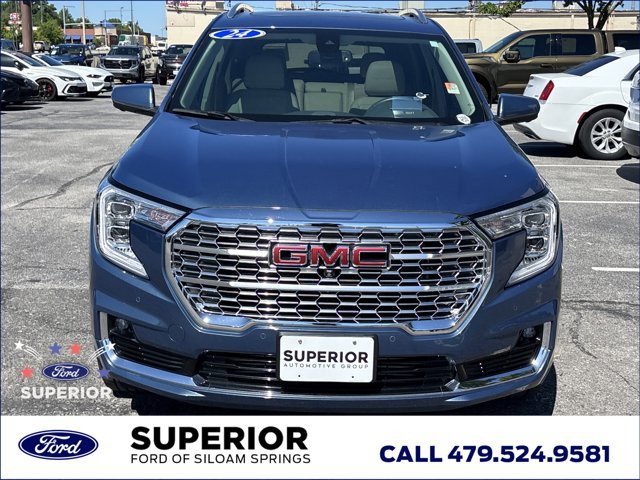 Used 2024 GMC Terrain Denali w/ Denali Premium Package AWD/4WD image 13