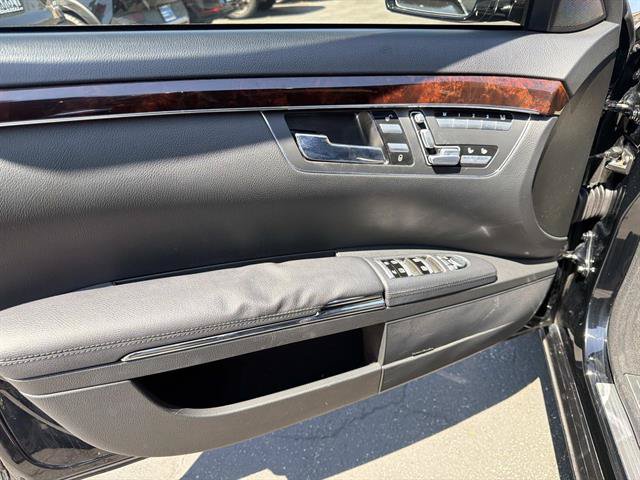 Used 2012 Mercedes-Benz S 550 image 11