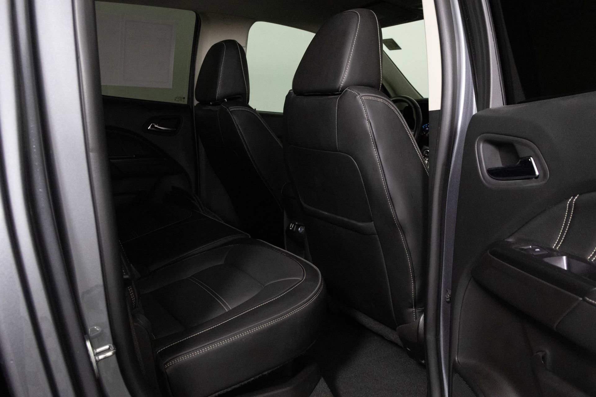 Certified 2022 GMC Canyon Denali image 34