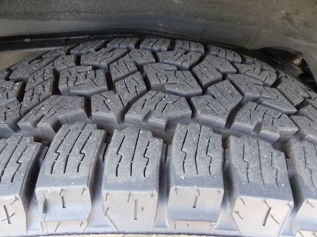 Used 2017 Toyota 4Runner Limited AWD/4WD image 37