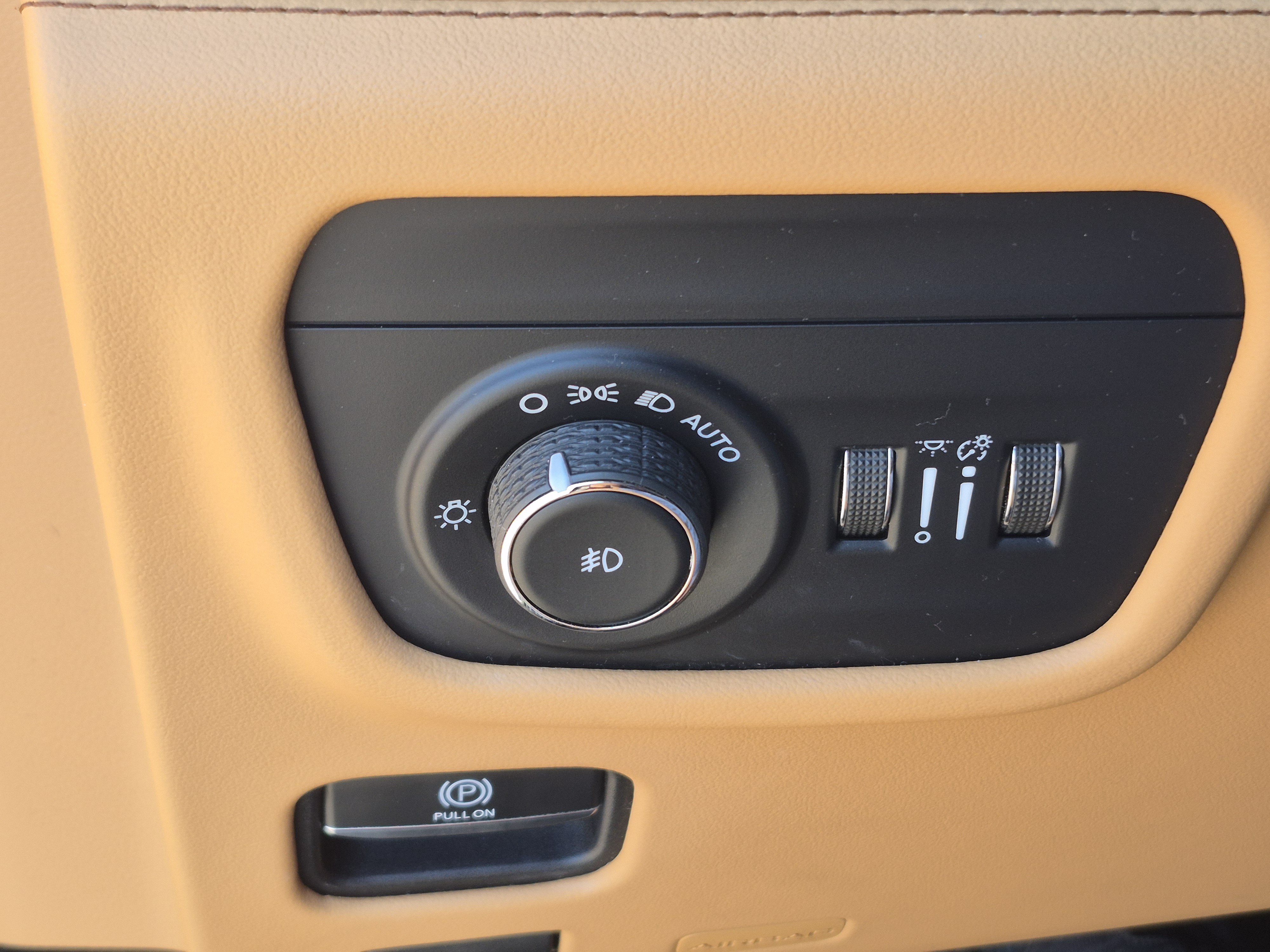 Used 2021 Jeep Grand Cherokee L Summit AWD/4WD image 37