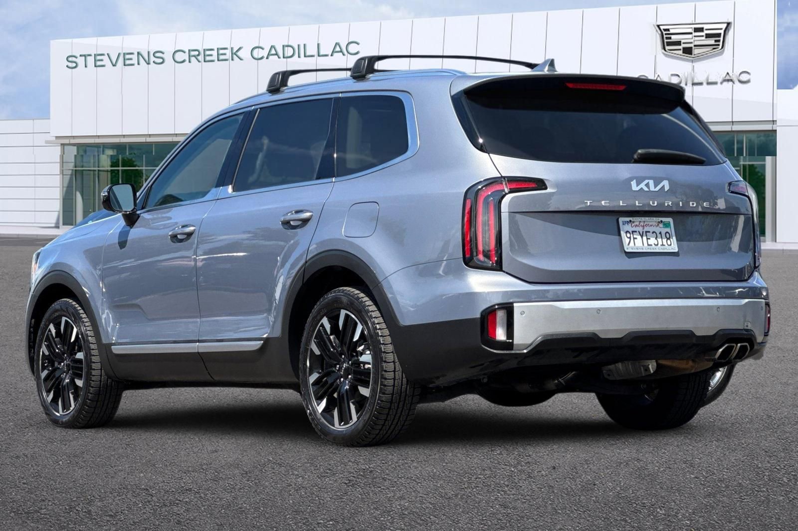 Used 2023 Kia Telluride SX image 5