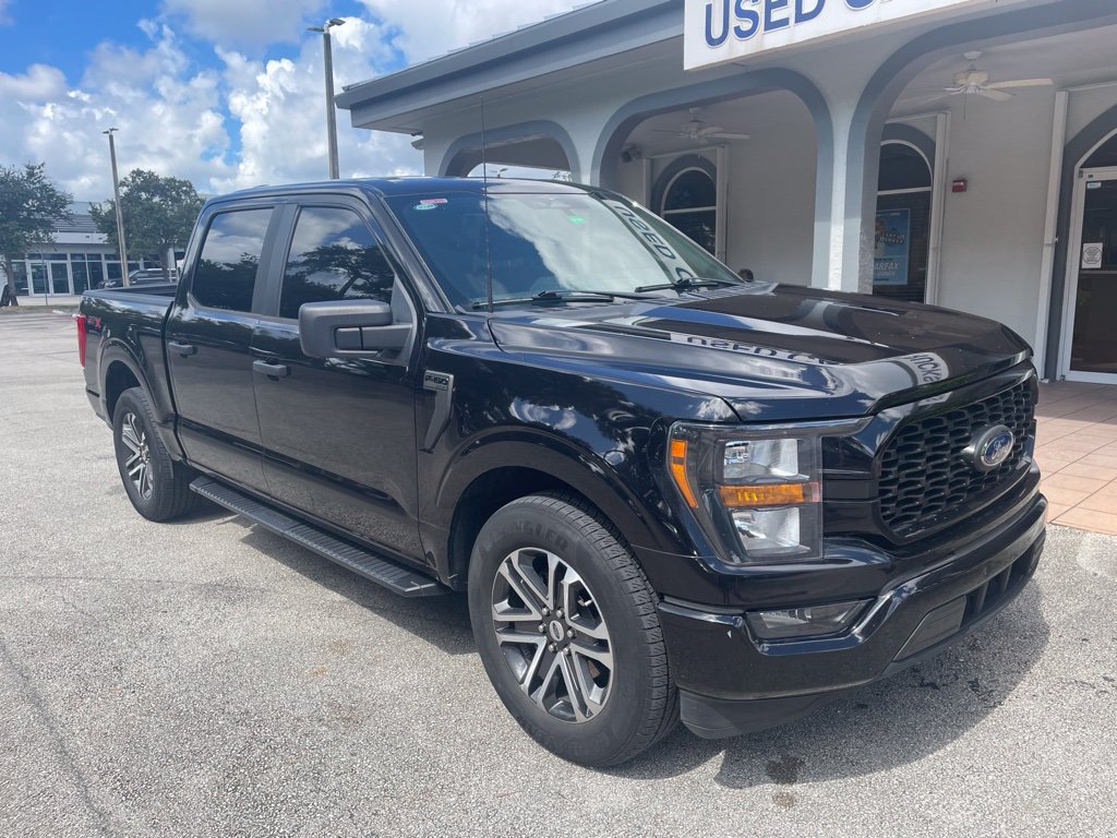 Used 2023 Ford F150 XL w/ STX Appearance Package RWD image 2