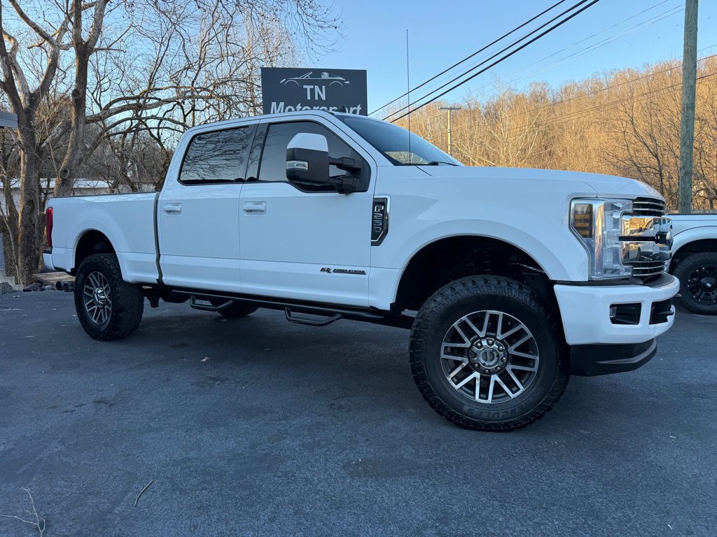 Used 2019 Ford F250 Lariat w/ Lariat Value Package AWD/4WD image 3