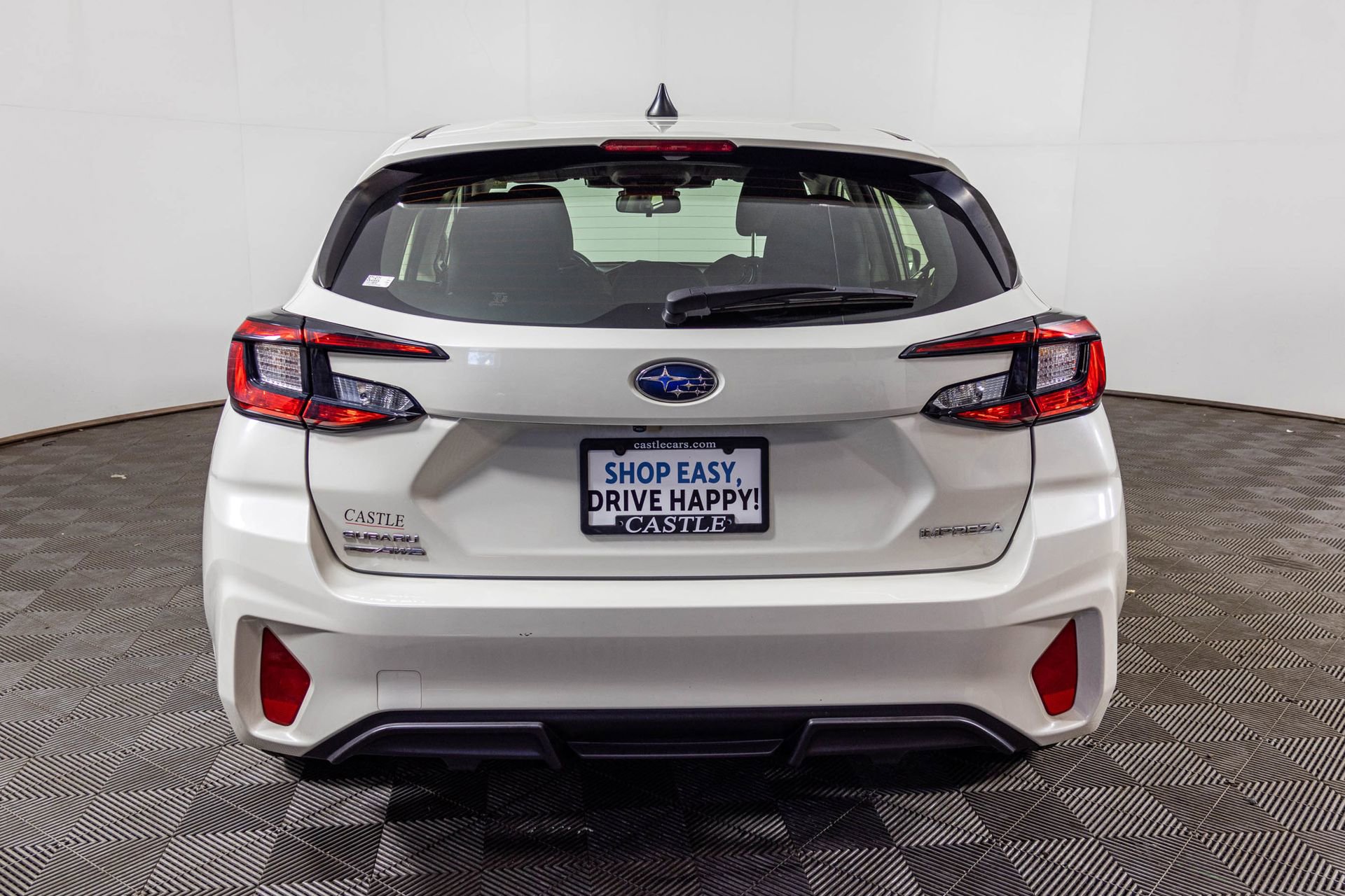 Used 2024 Subaru Impreza 2.0i AWD/4WD image 14