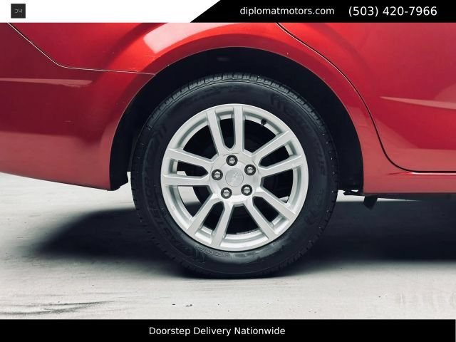 Used 2015 Chevrolet Sonic LT w/ Wheels and Fog Lamp Package FWD image 41