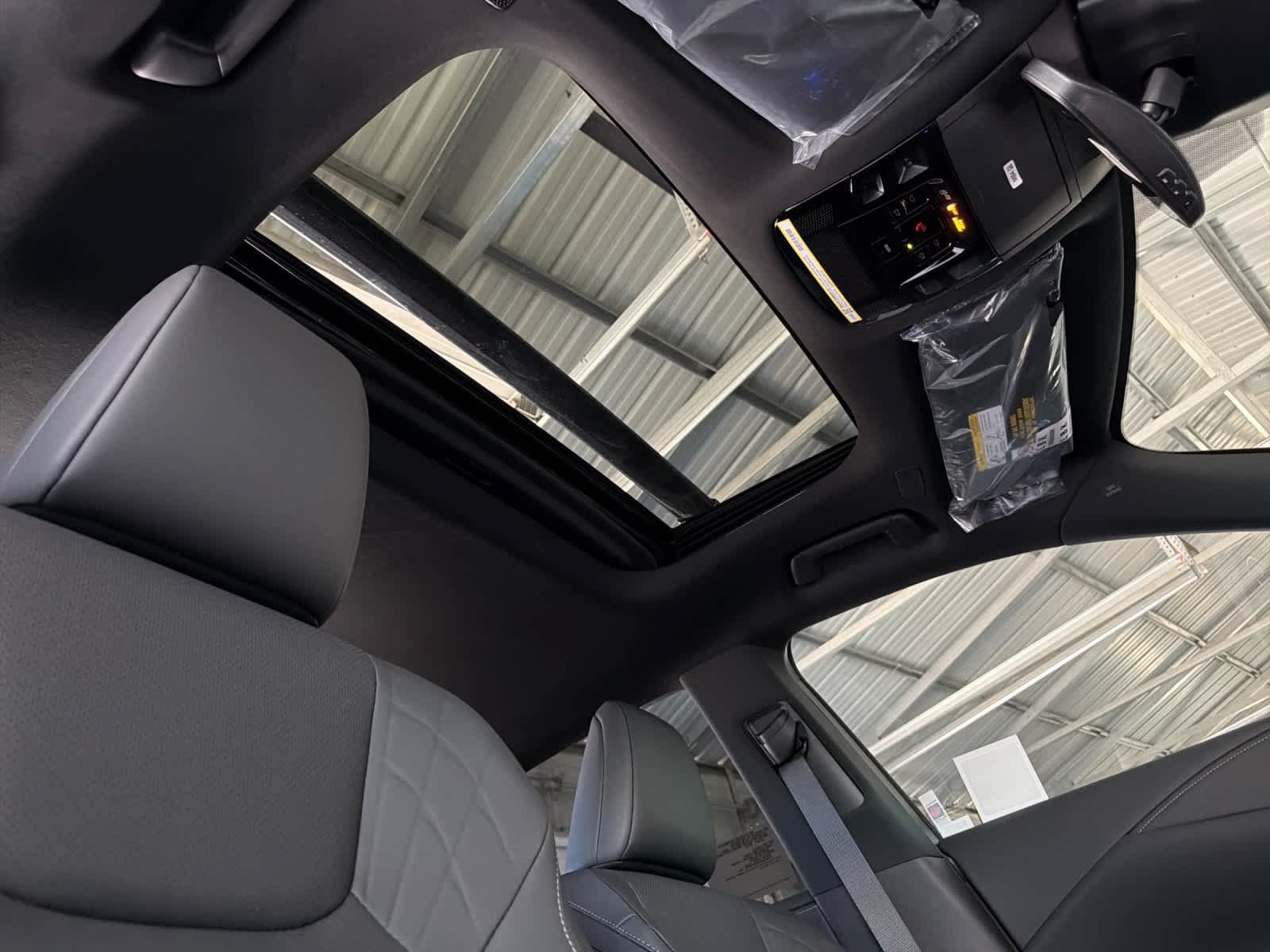New 2026 Lexus RX 350 AWD w/ Cold Area Package image 17
