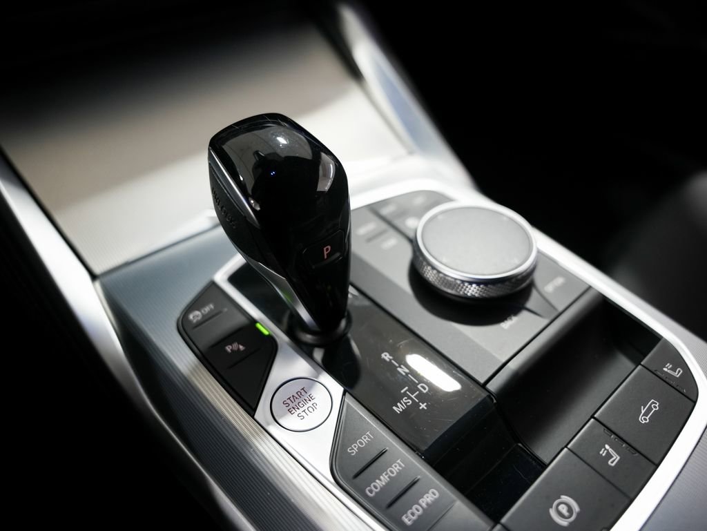 Used 2023 BMW M440i Convertible w/ Premium Package RWD image 16