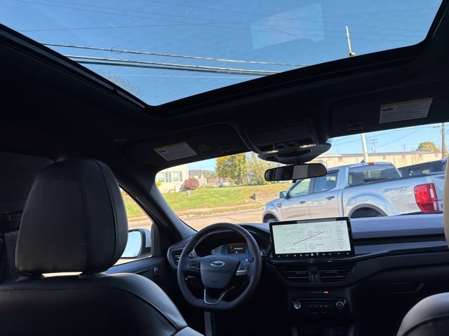 New 2026 Ford Escape ST-Line Select image 40