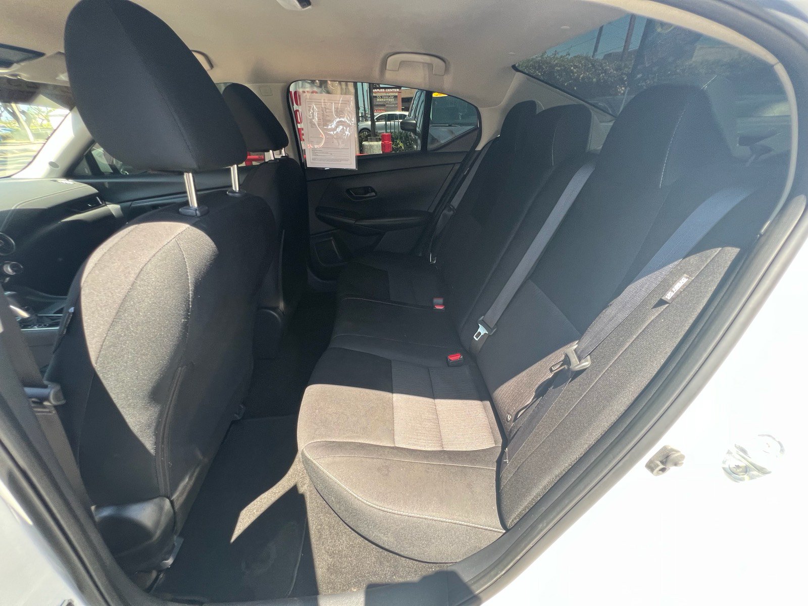 Used 2025 Nissan Sentra SV FWD image 27
