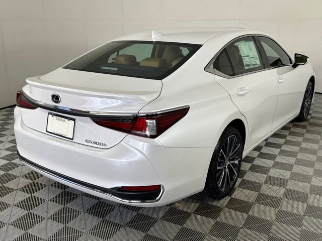 New 2025 Lexus ES 300h w/ Premium Package image 7