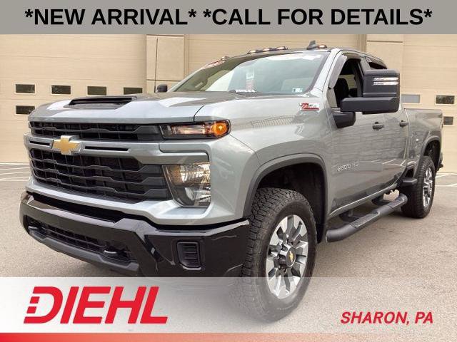 Used 2024 Chevrolet Silverado 2500 Custom w/ Custom Value Package AWD/4WD image 4