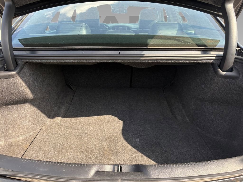 Used 2021 Chrysler 300 S image 23