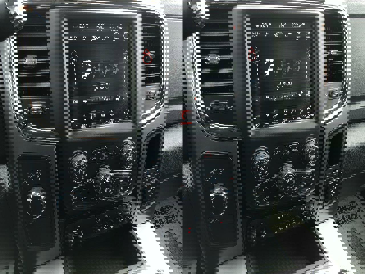 Used 2018 RAM 2500 Laramie w/ Sport Appearance Group image 29