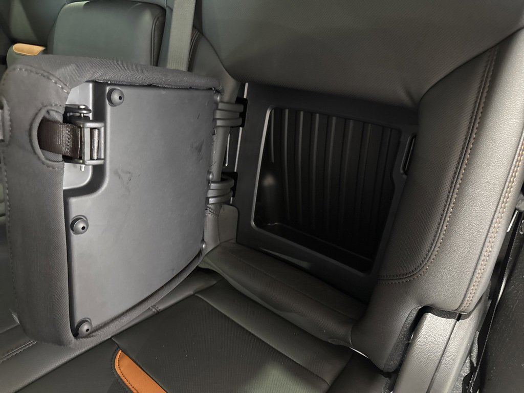 New 2026 GMC Sierra 1500 AT4 w/ Technology Package image 38