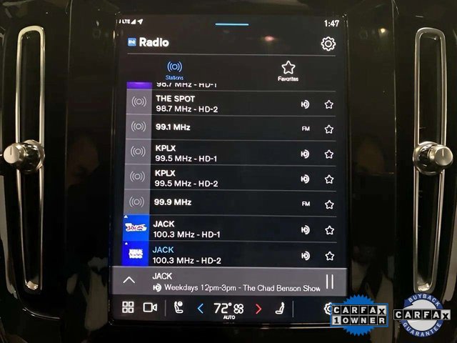 Used 2025 Volvo XC40 B5 Core image 45