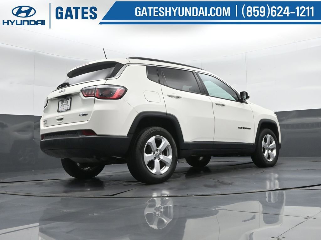 Used 2020 Jeep Compass Latitude w/ Cold Weather Group image 37