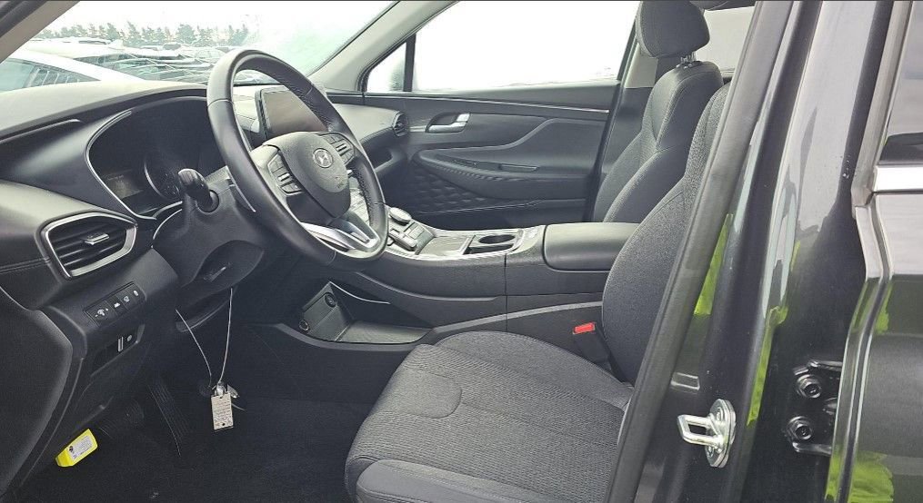 Certified 2023 Hyundai Santa Fe SEL w/ Cargo Package image 7