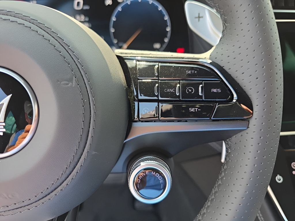 New 2025 Maserati Grecale GT AWD/4WD image 22