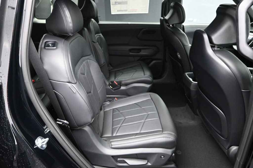 Certified 2027 Kia Telluride EX X-Line w/ Towing Package AWD/4WD image 37