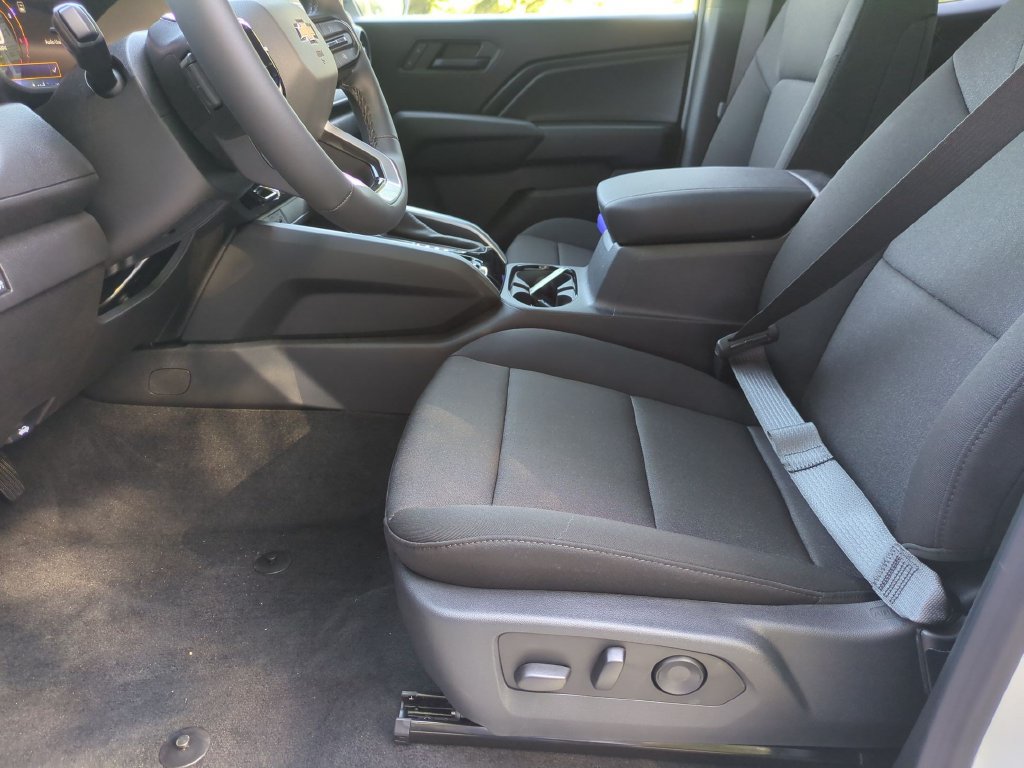 New 2026 Chevrolet Colorado W/T w/ WT Custom Package RWD image 14