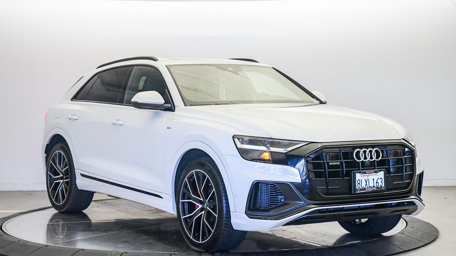 Used 2019 Audi Q8 Premium Plus AWD/4WD image 6