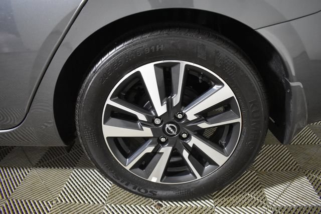 Used 2025 Nissan Versa SV w/ Trunk Package FWD image 37