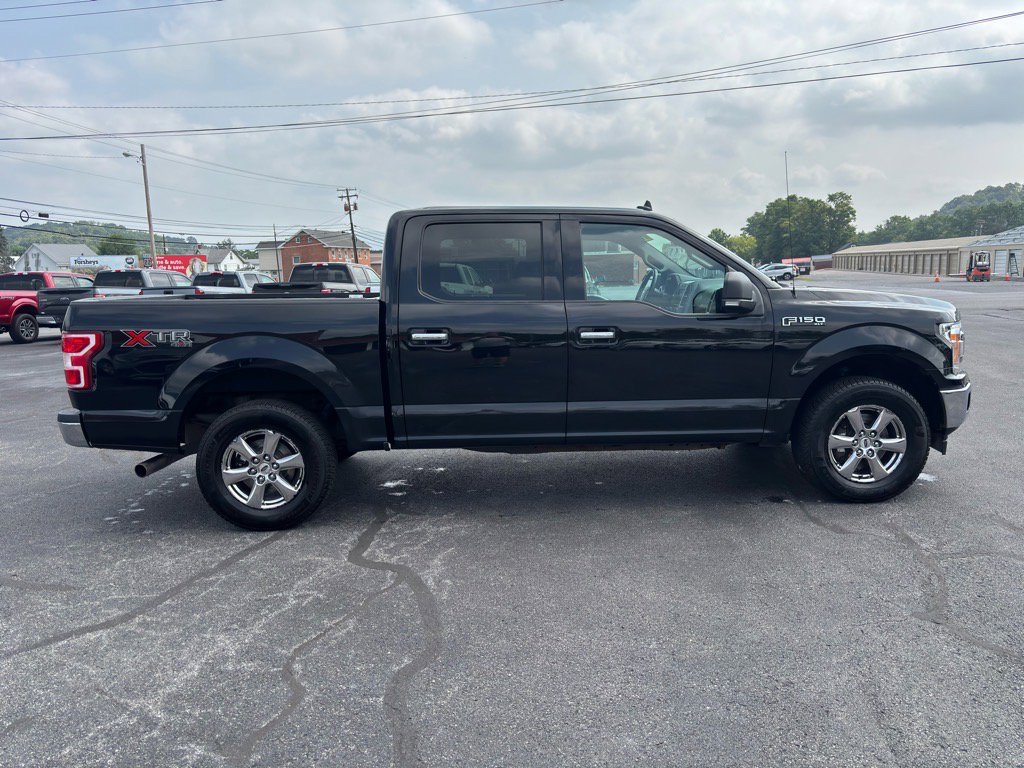 Used 2018 Ford F150 XLT w/ Equipment Group 301A Mid image 8