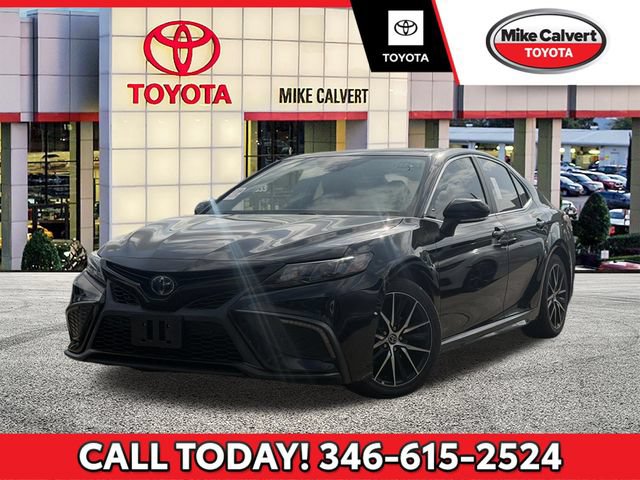 Used 2022 Toyota Camry SE