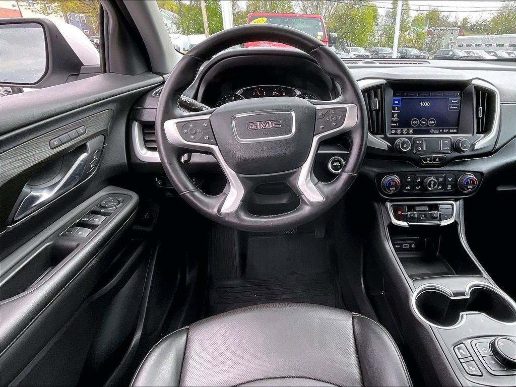 Used 2022 GMC Terrain SLT AWD/4WD image 17