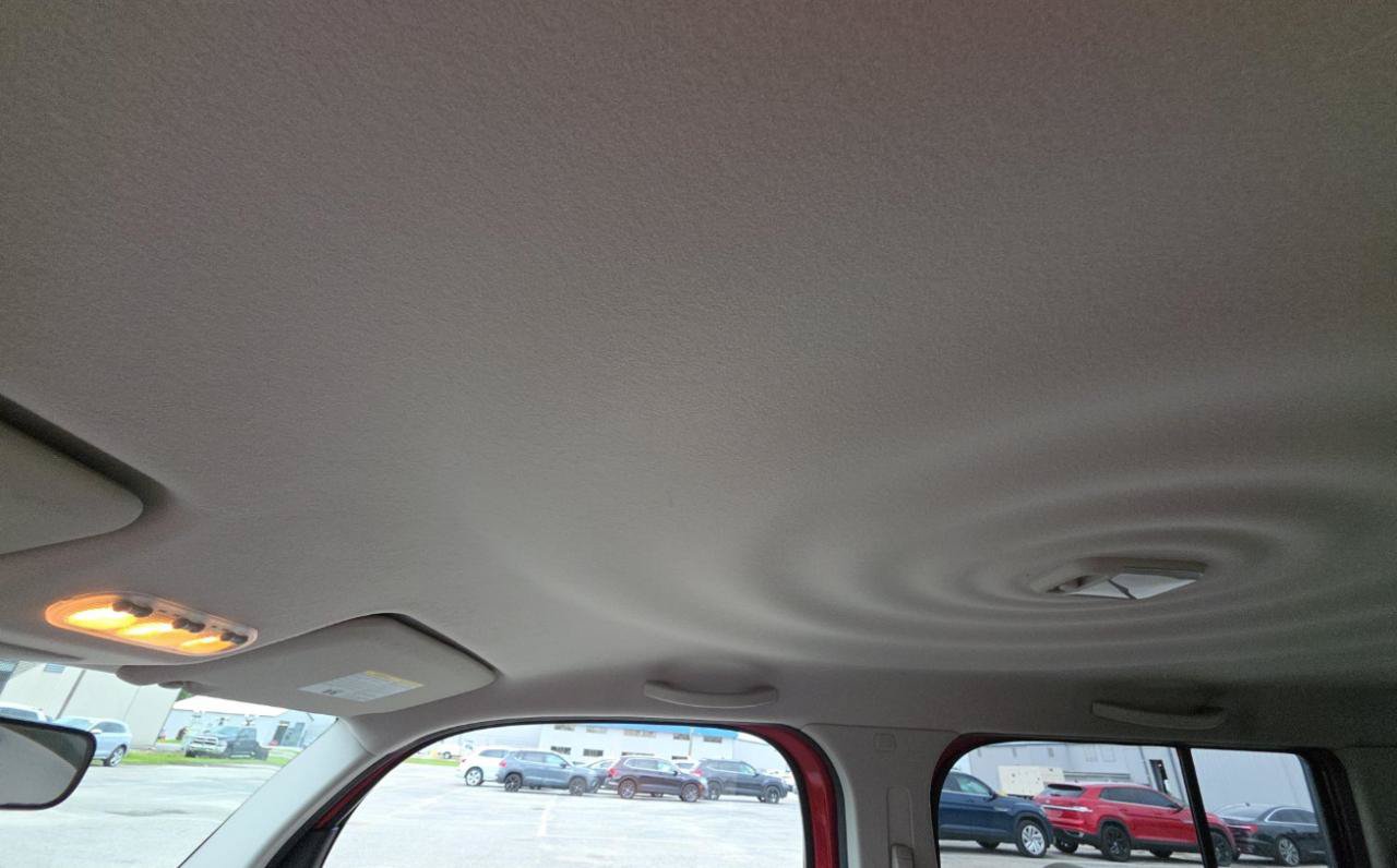 Used 2009 Nissan Cube 1.8 S w/ Interior Designer Pkg FWD image 17