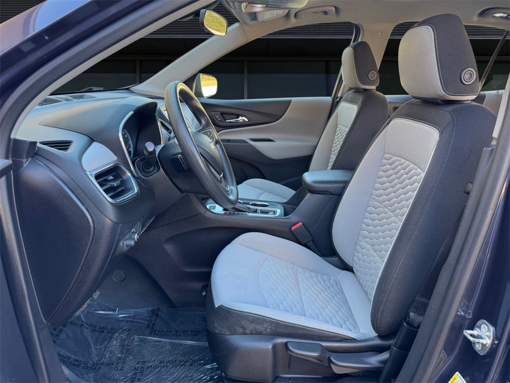 Used 2018 Chevrolet Equinox LS image 13