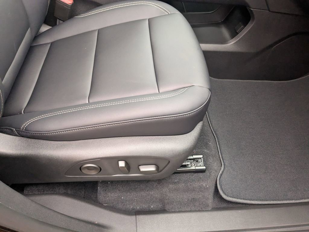 New 2026 GMC Acadia Elevation w/ Black Edition image 28