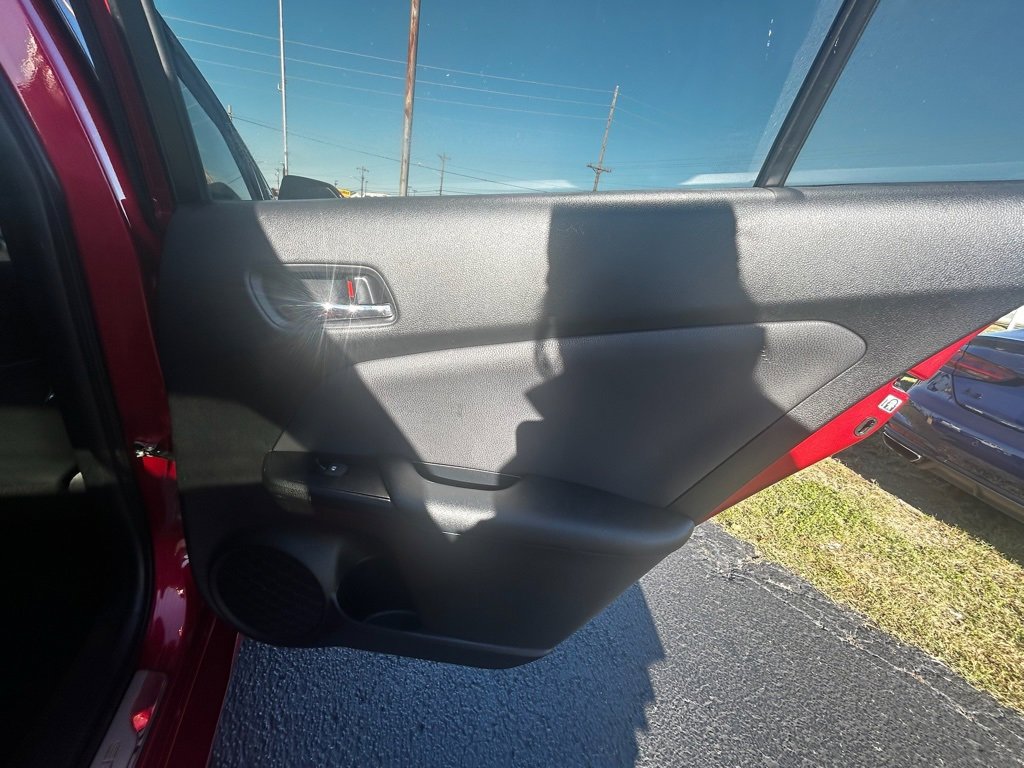 Used 2017 Toyota Prius Prime Advanced image 13