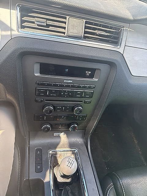 Used 2012 Ford Mustang Premium image 36