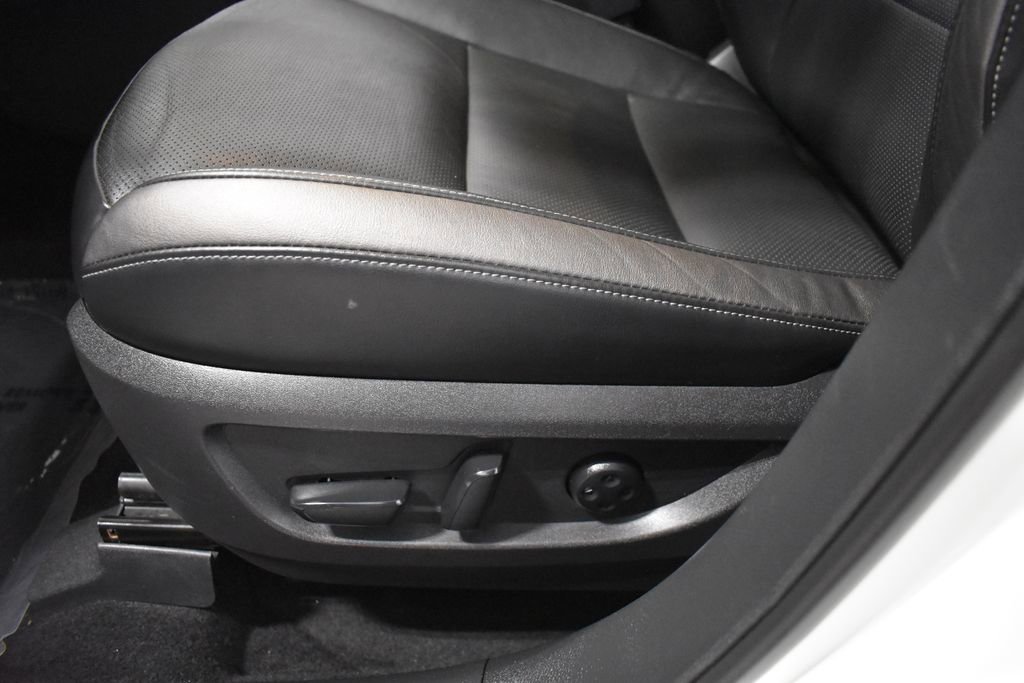 Used 2023 INFINITI QX55 Luxe w/ Cargo Package AWD/4WD image 18