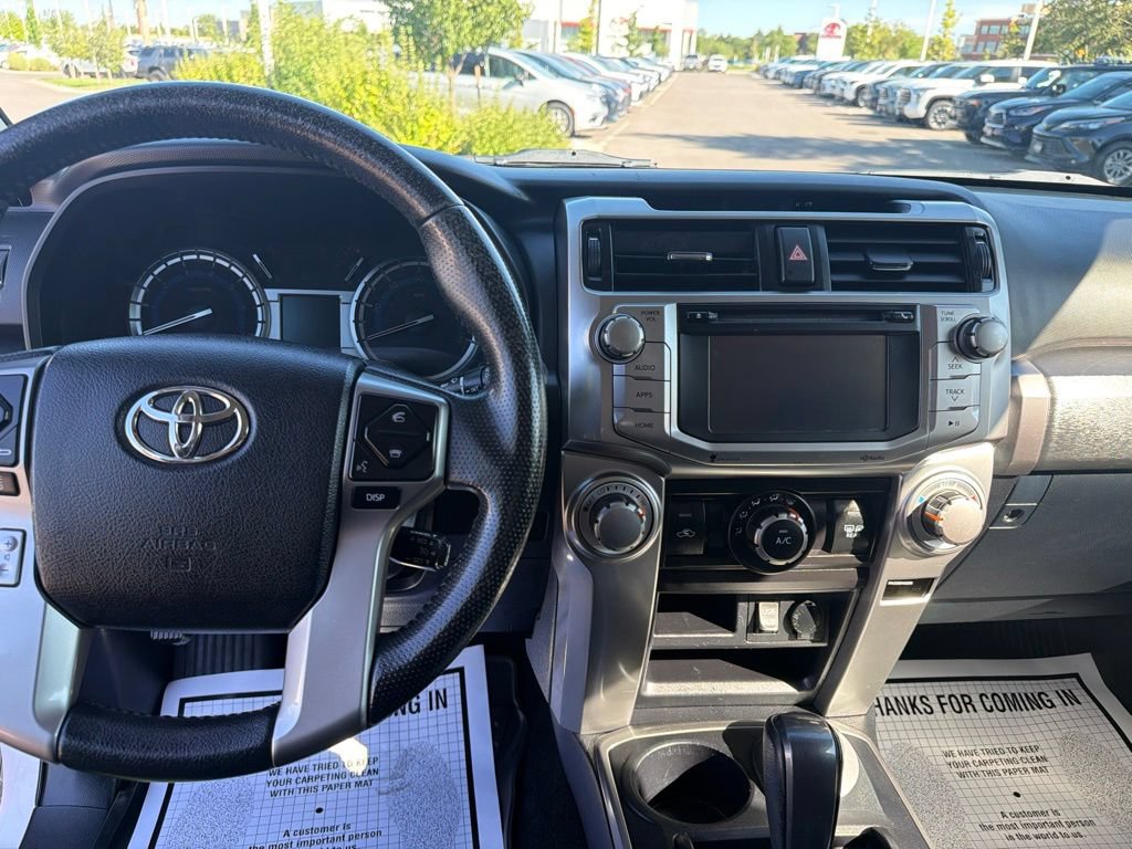 Used 2016 Toyota 4Runner SR5 AWD/4WD image 25