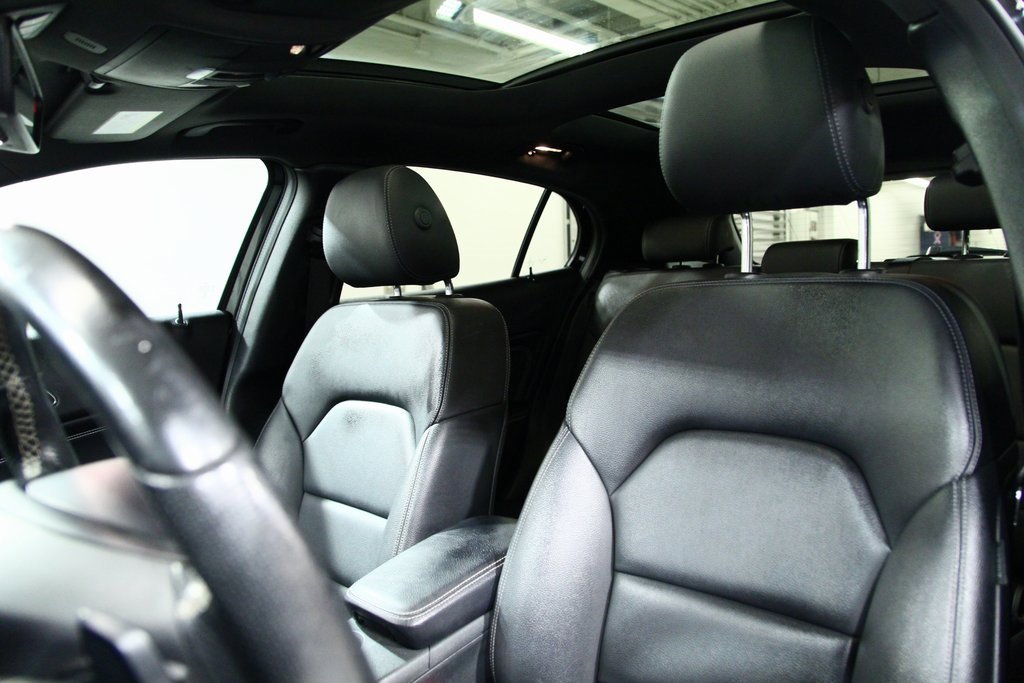 Used 2018 Mercedes-Benz GLA 250 4MATIC image 18